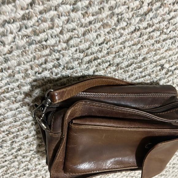 Adrian Klis crossbody wallet EUC Brown Leather Wallet with multiple billfolds - Picture 6 of 16